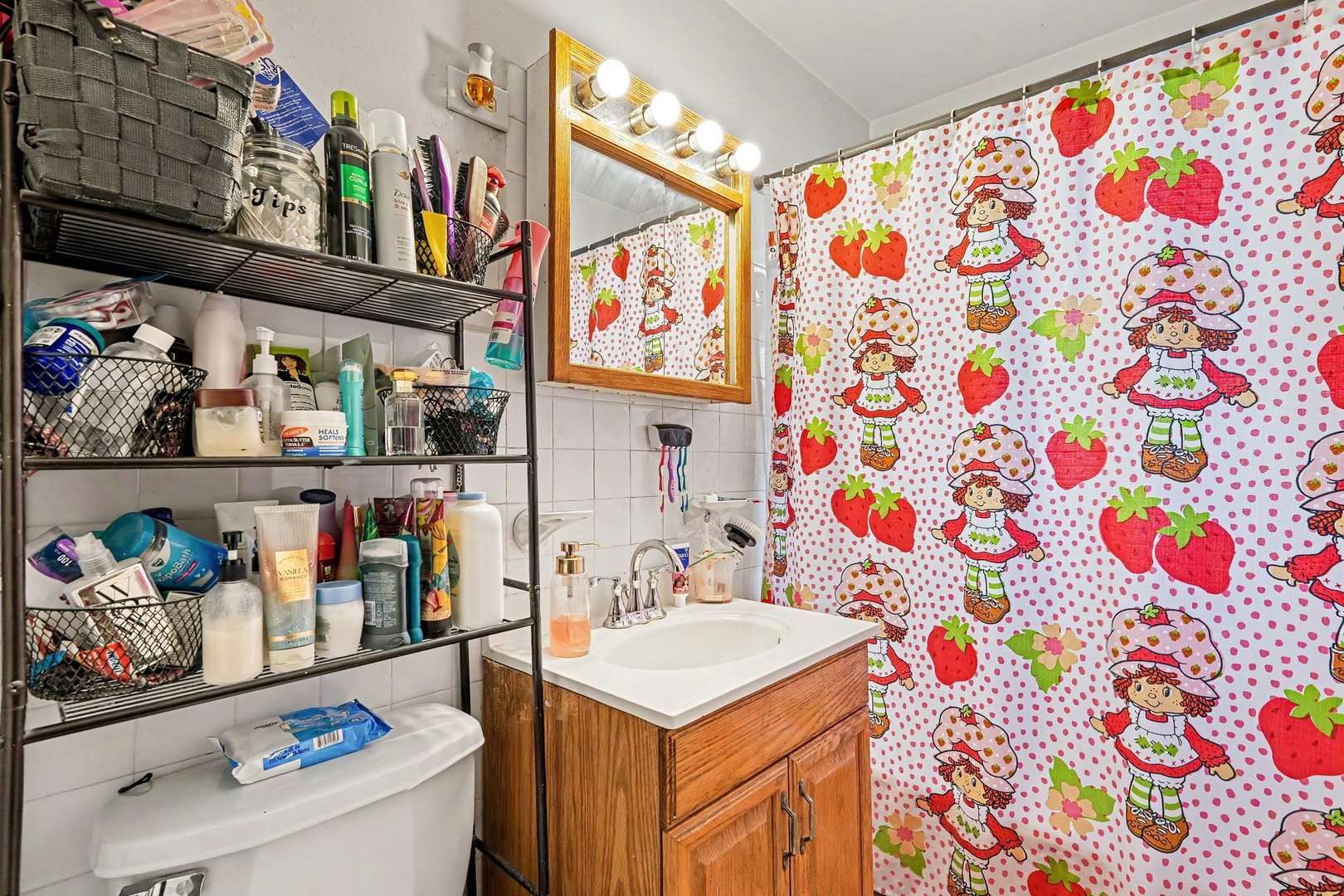 5005 W Altgeld Street, Chicago, IL 60639