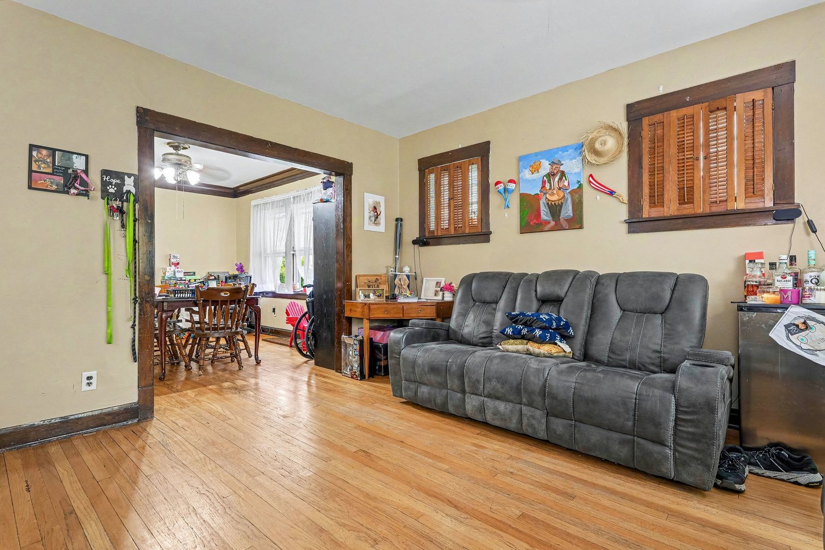 5005 W Altgeld Street, Chicago, IL 60639