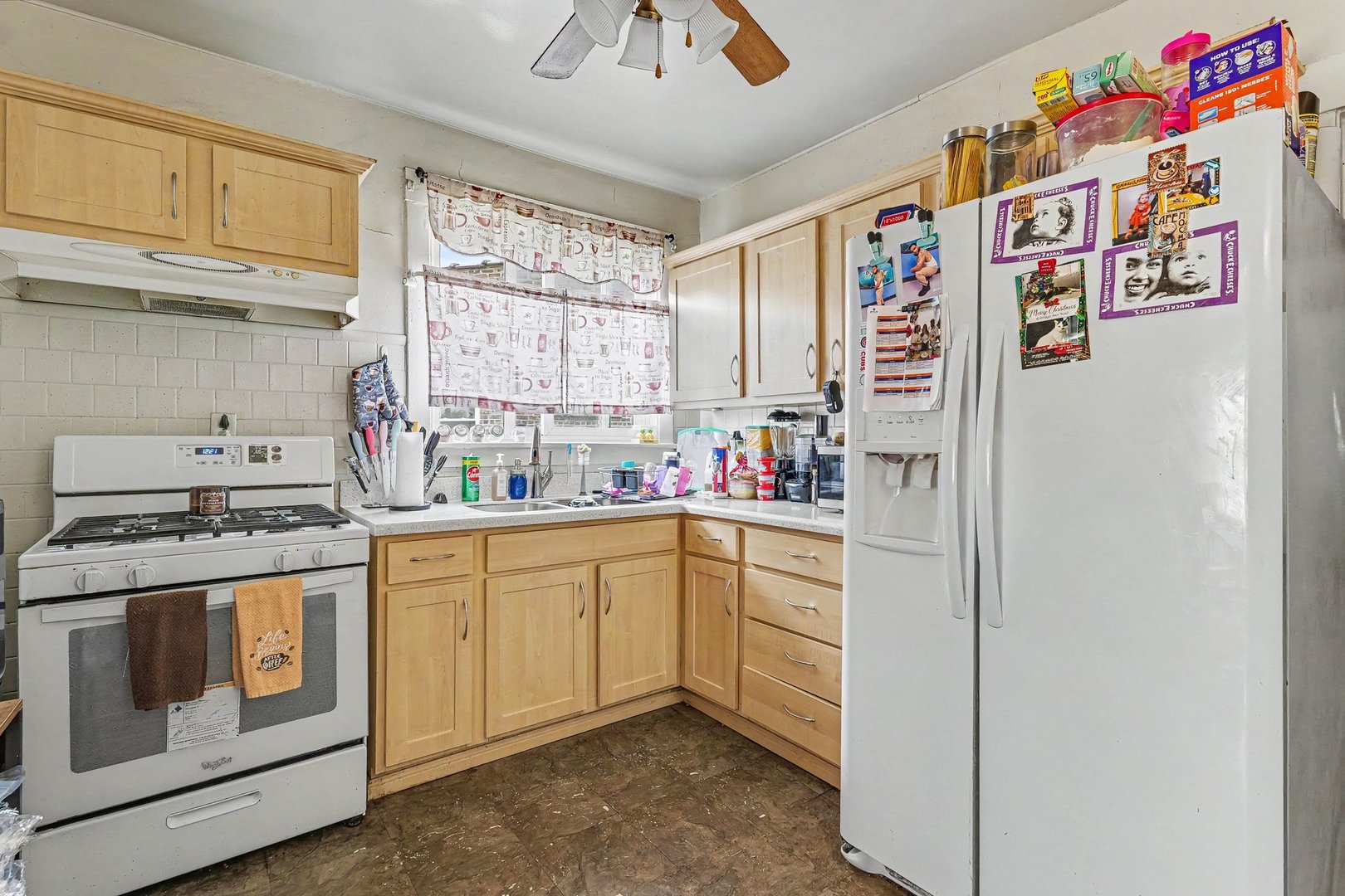 5005 W Altgeld Street, Chicago, IL 60639