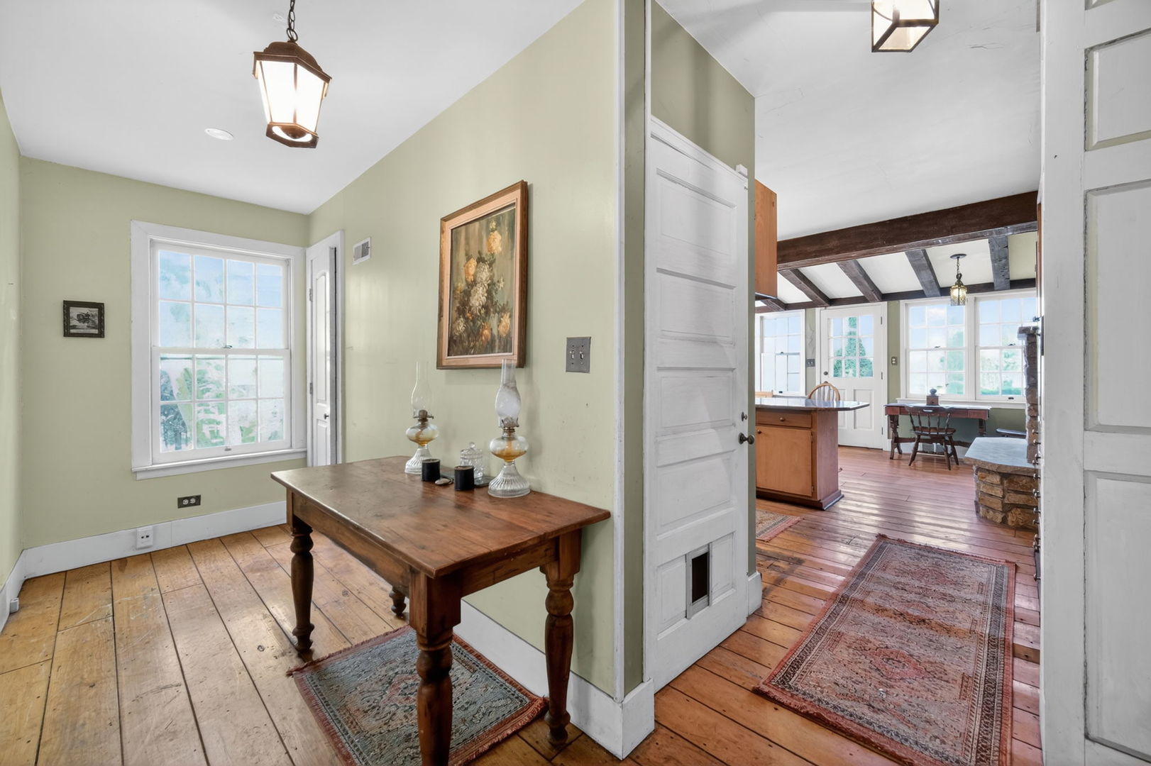 36W927 Red Gate Road, St. Charles, IL 60175