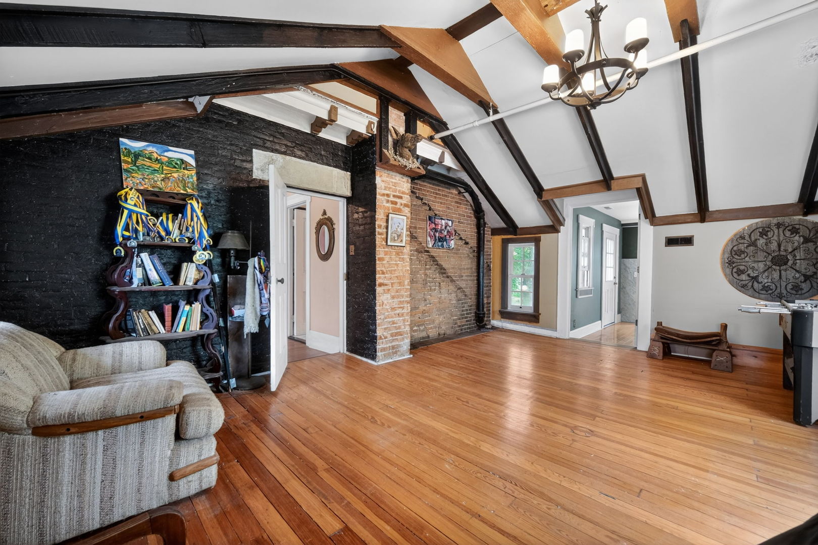 36W927 Red Gate Road, St. Charles, IL 60175