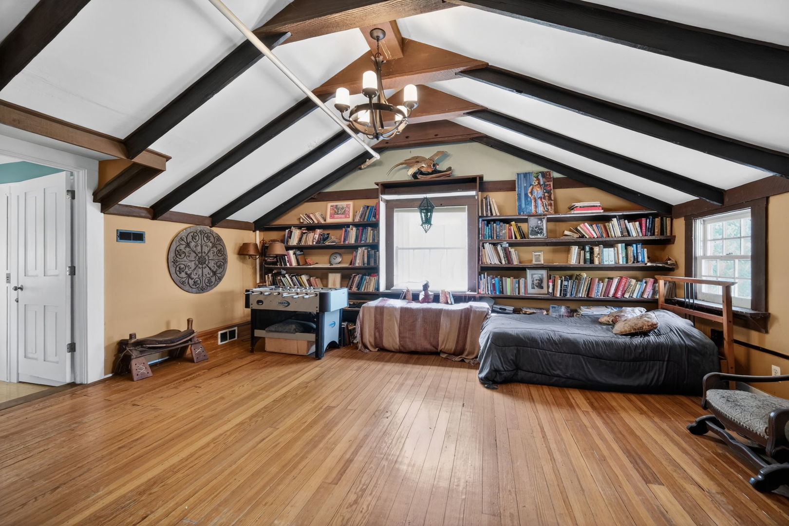 36W927 Red Gate Road, St. Charles, IL 60175