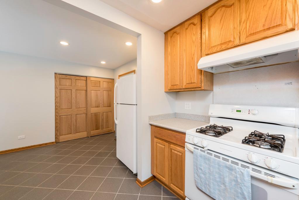 10066 W WADSWORTH Road, Zion, IL 60099