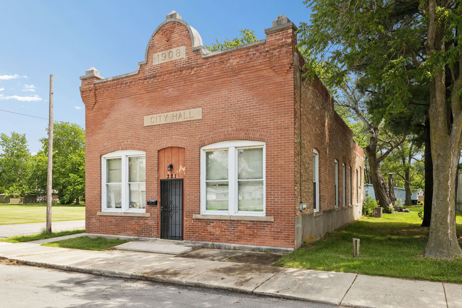 221 N Mitchell Street, Braceville, IL 60407