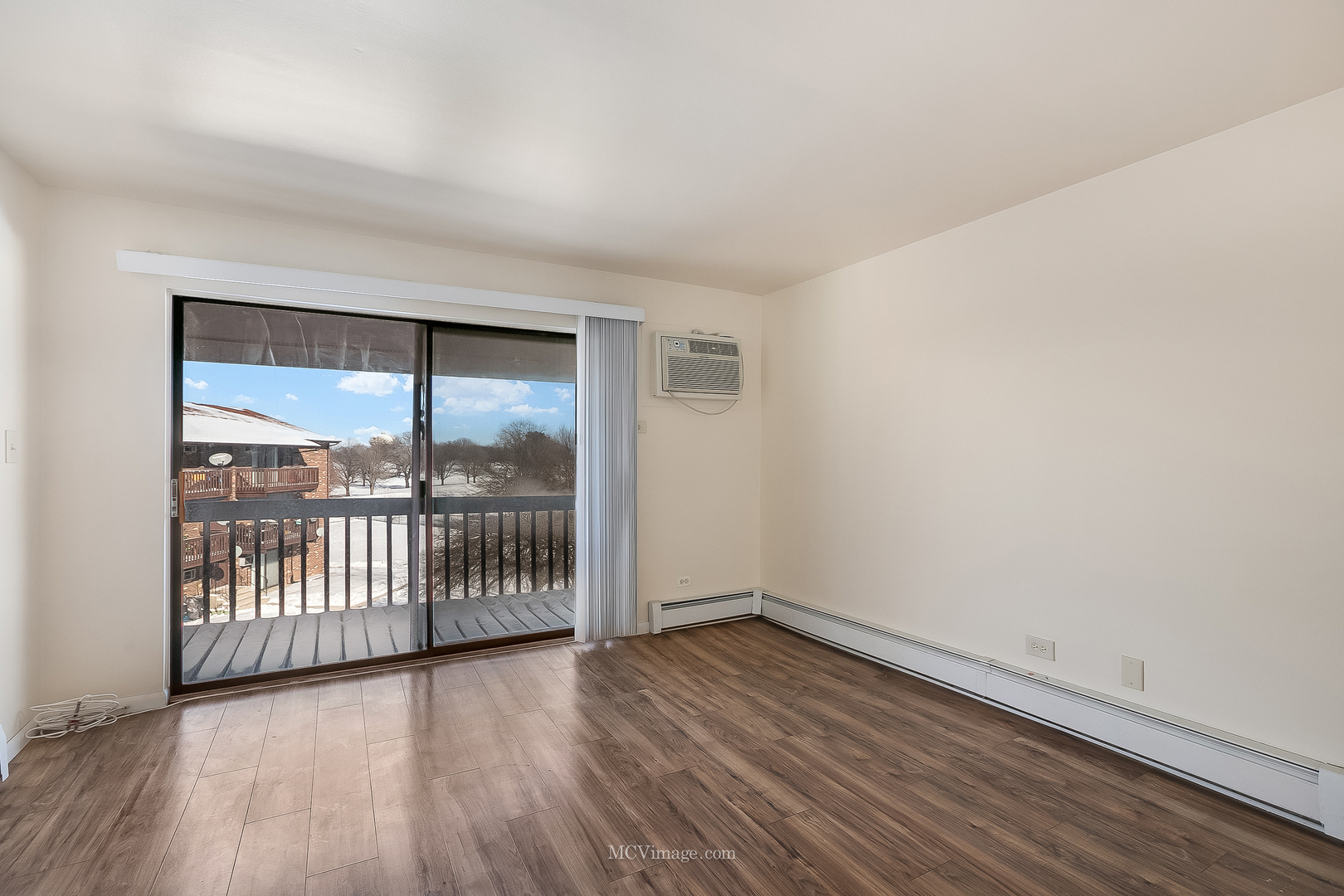 7731 Woodward Avenue #2A, Woodridge, IL 60517