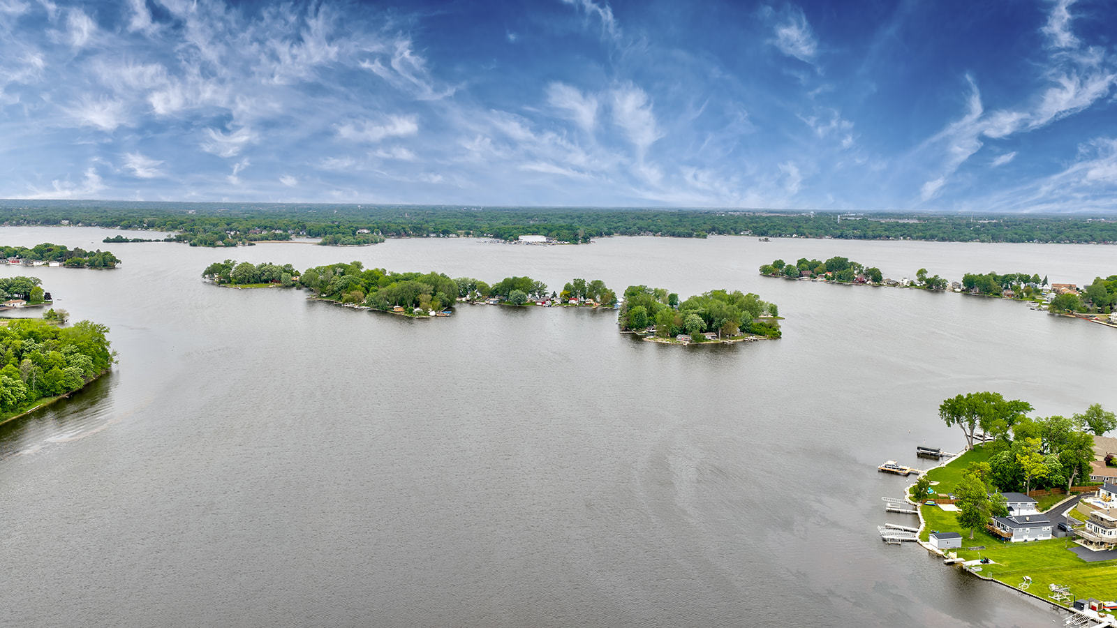524 Park Avenue, Fox Lake, IL 60020