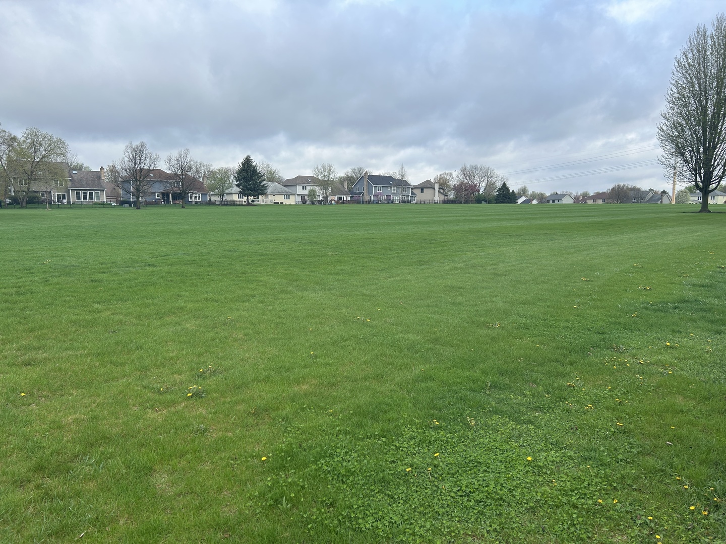 3527 Hobbes Drive, Naperville, IL 60564
