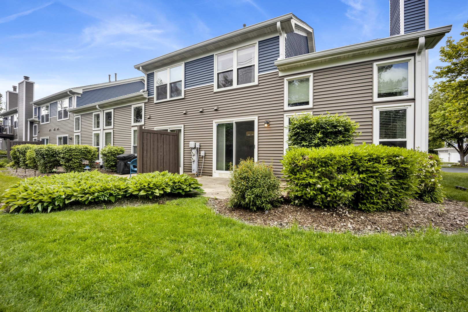 347 W Prairie Circle, Itasca, IL 60143