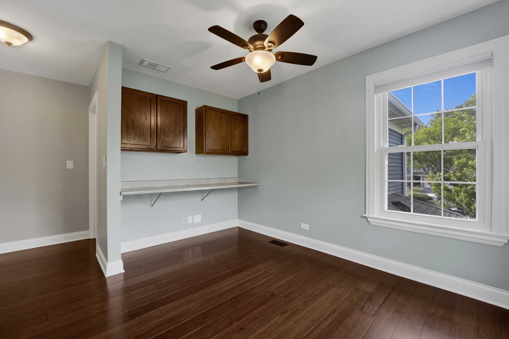 347 W Prairie Circle, Itasca, IL 60143