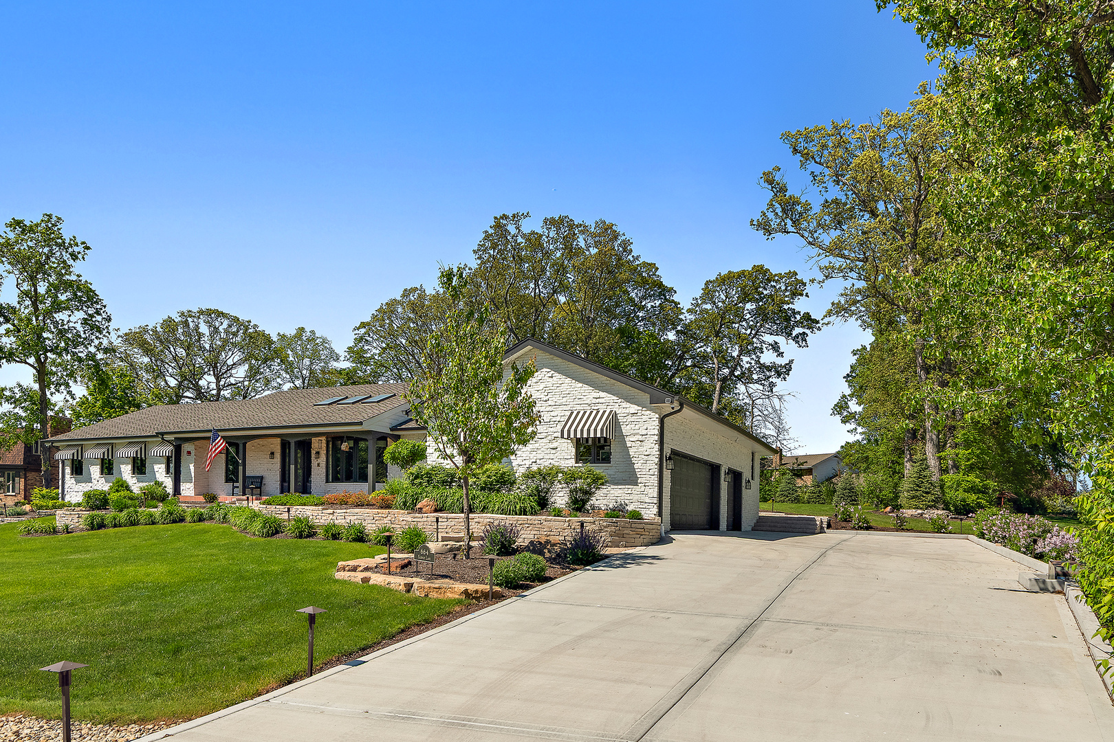 664 Fairway Lane, Frankfort, IL 60423