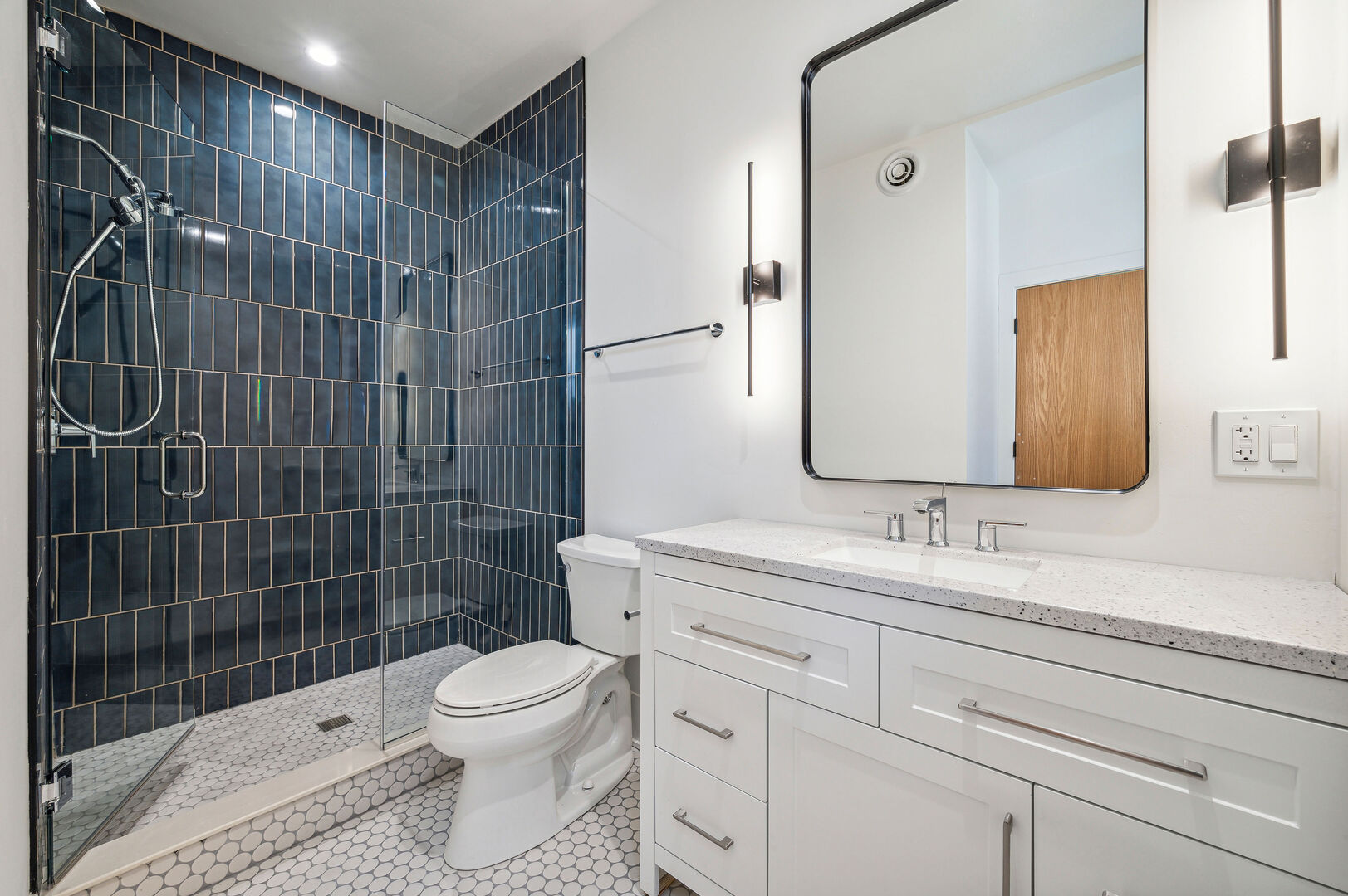 1928 Harrison Street #2, Evanston, IL 60201