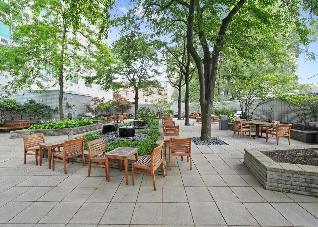 3600 N Lake Shore Drive #1217, Chicago, IL 60613