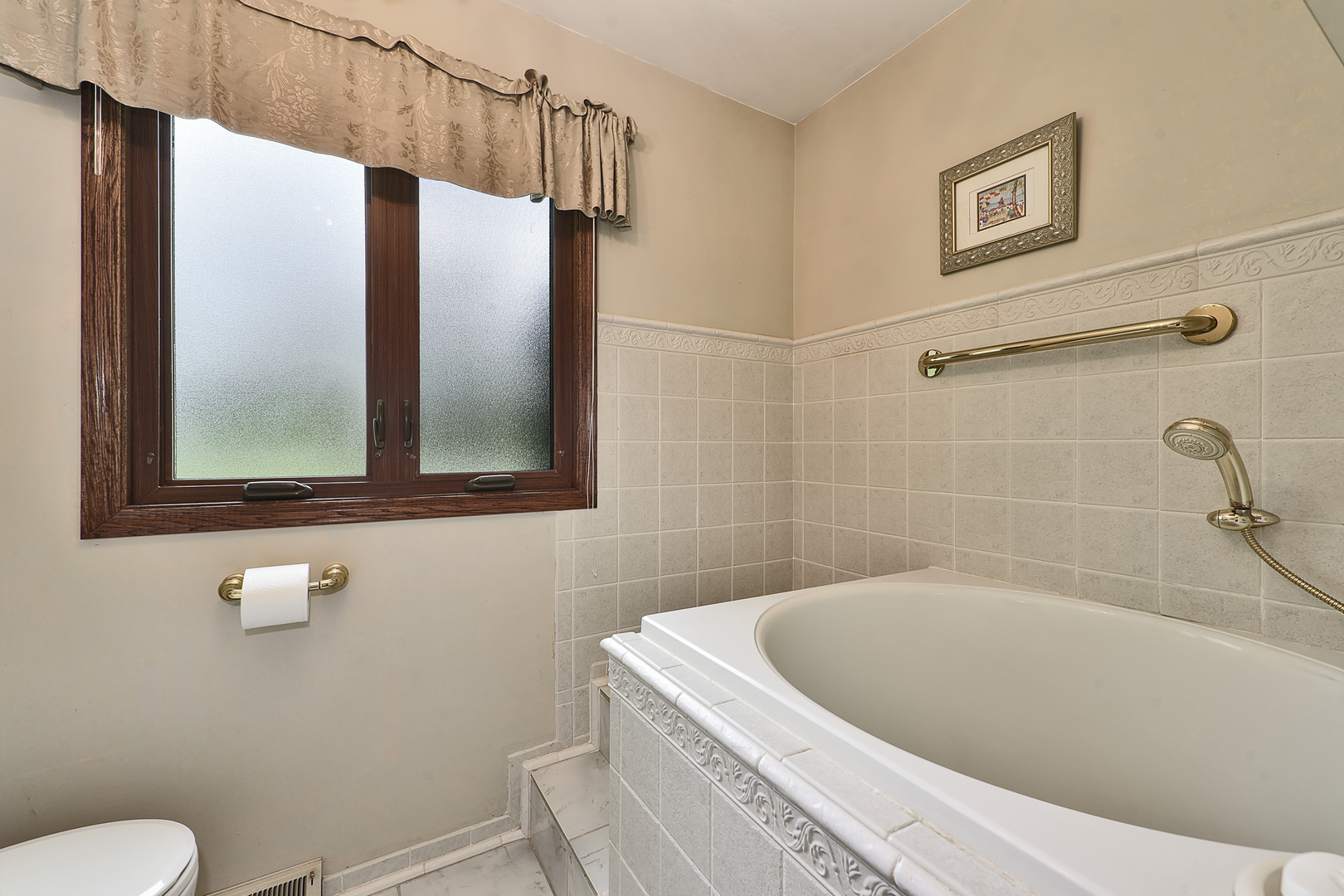 1812 Prestwick Drive, Inverness, IL 60067