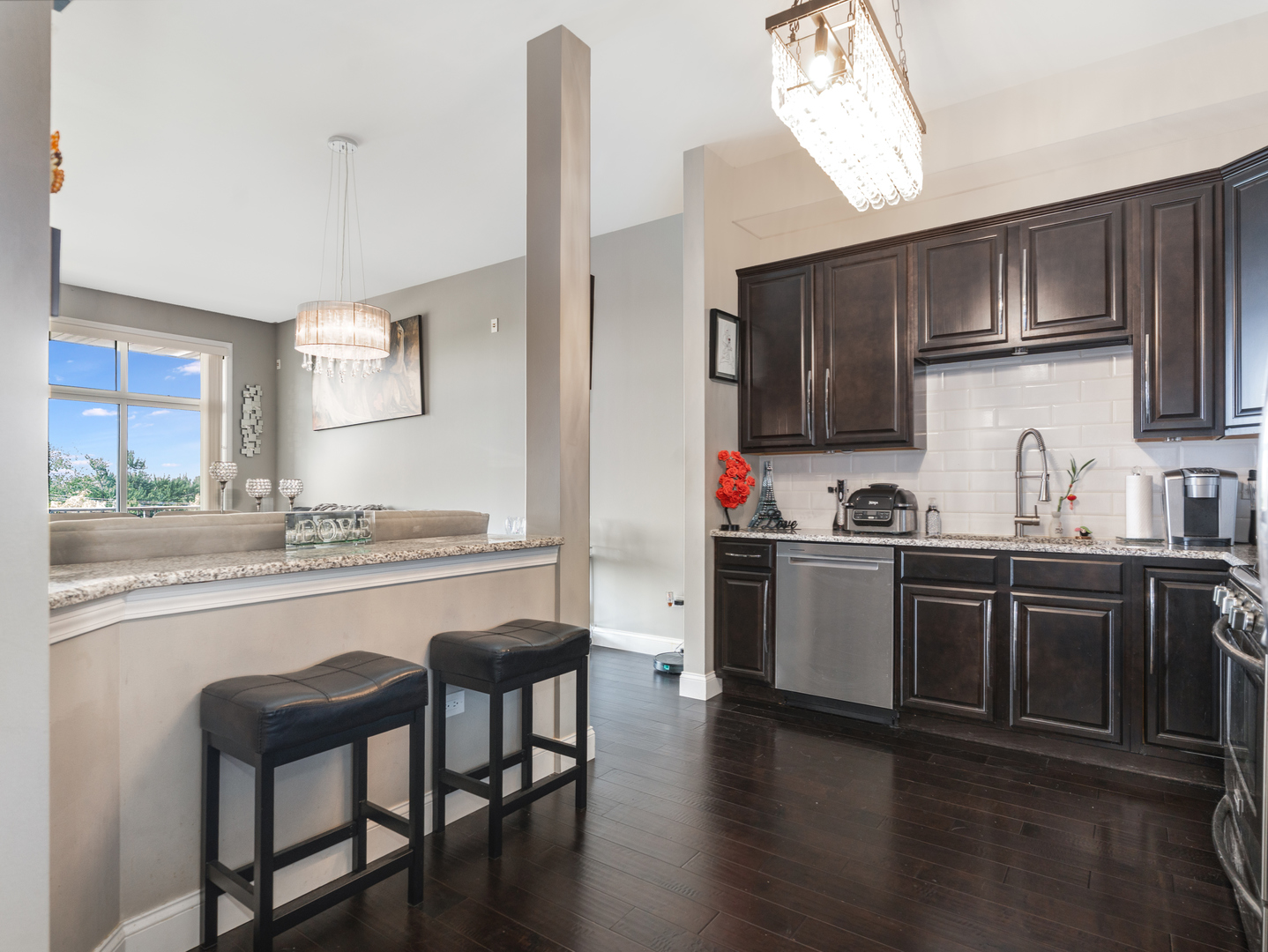 500 E Saint Charles Road #502, Lombard, IL 60148