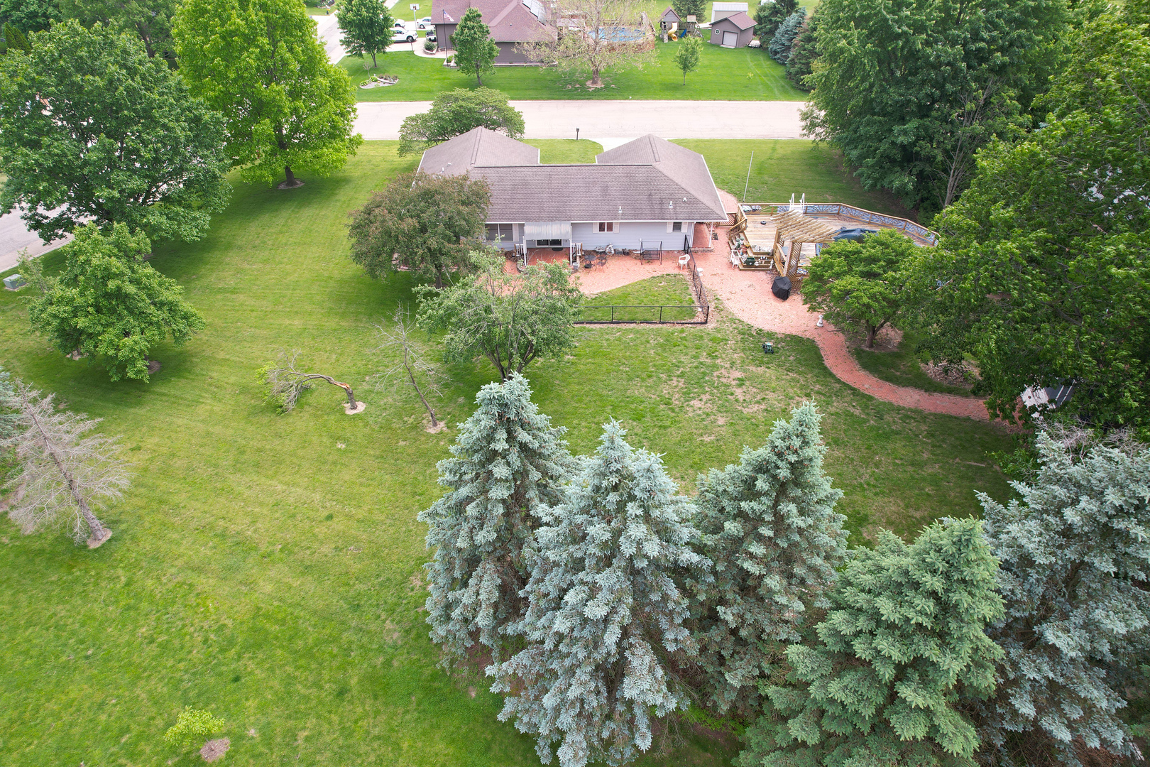 109 Selma Street, Utica, IL 61373