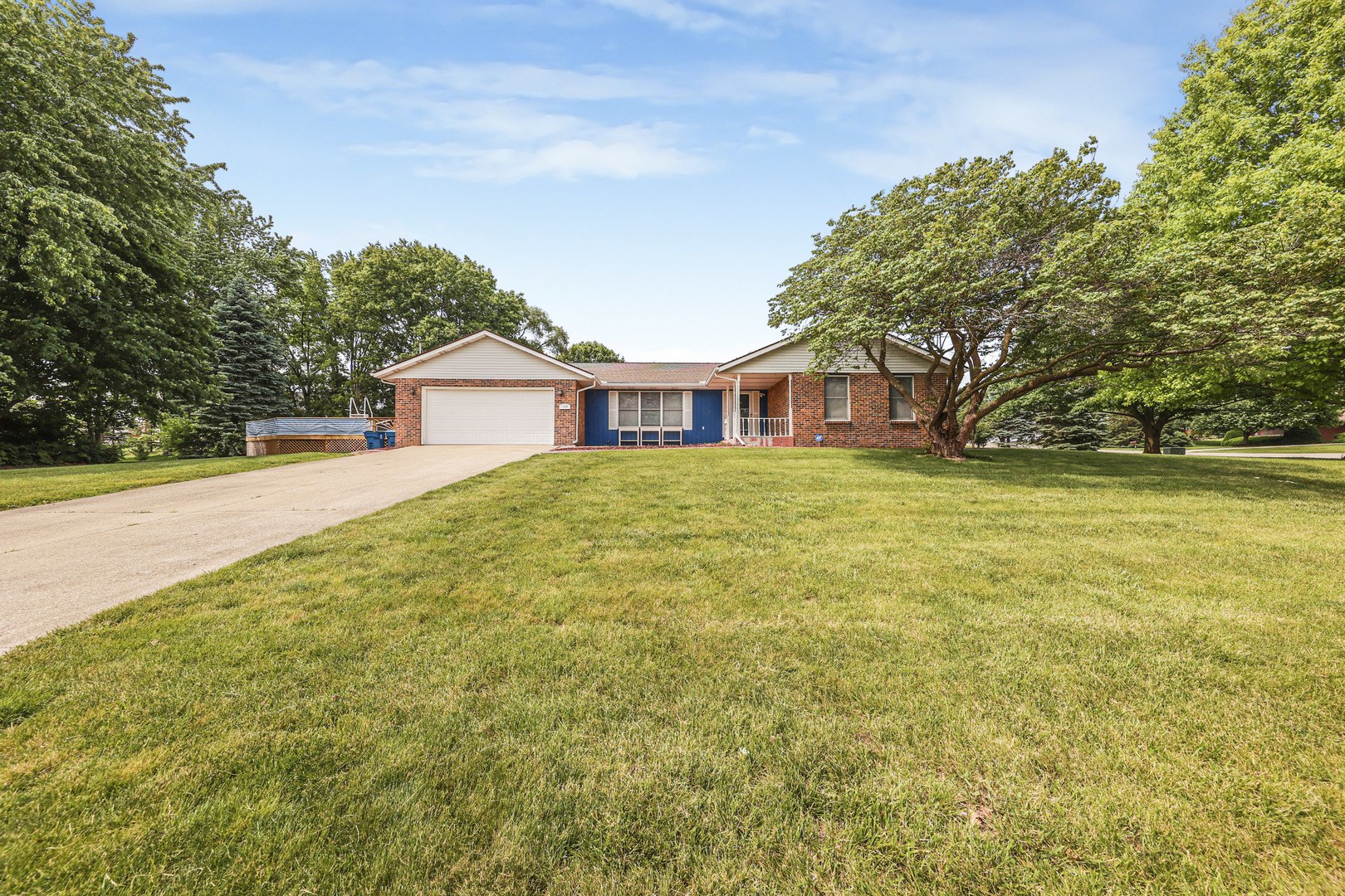 109 Selma Street, Utica, IL 61373