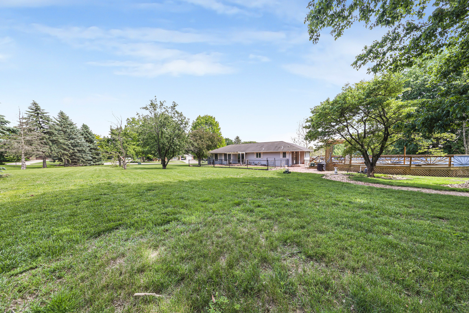 109 Selma Street, Utica, IL 61373