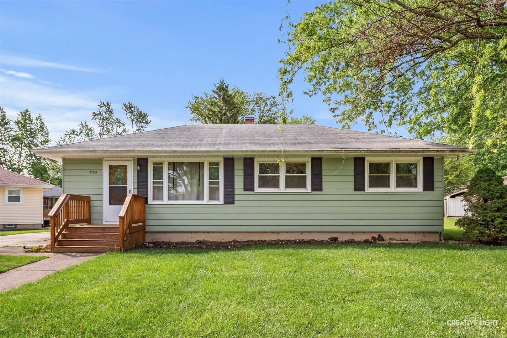 1732 Roanoak Avenue, Aurora, IL 60506