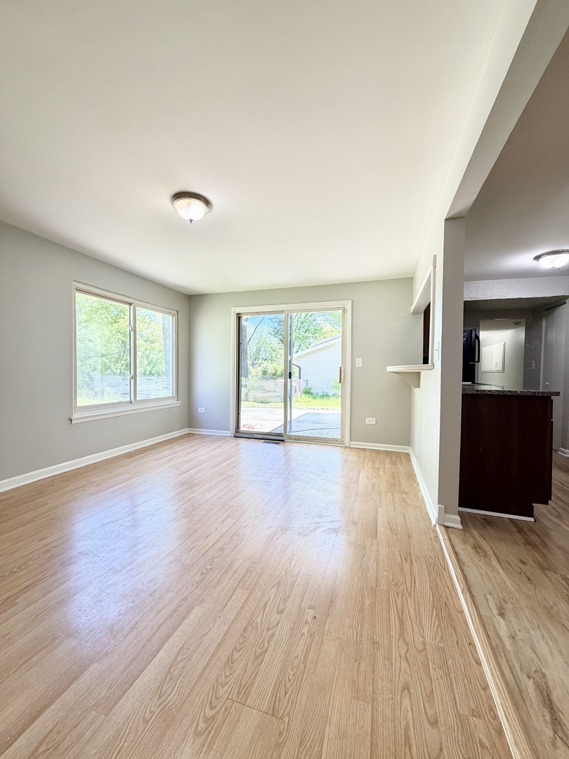 534 CIRCLE Drive, University Park, IL 60484