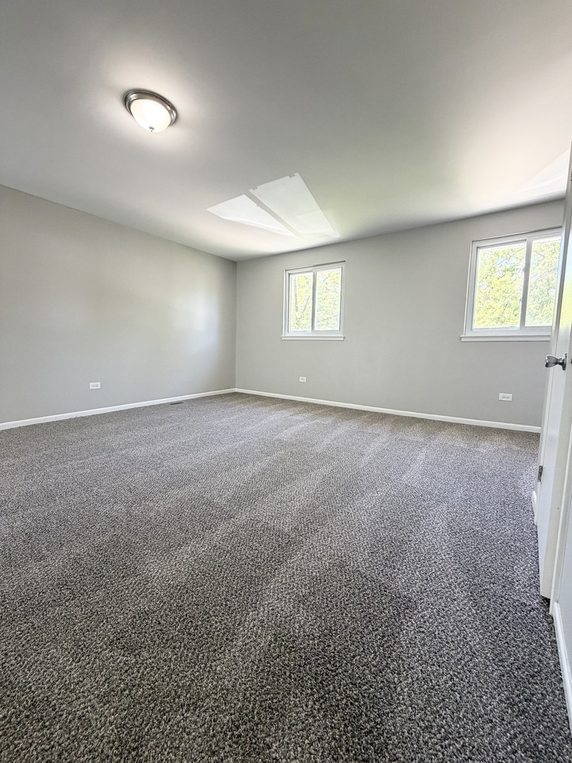 534 CIRCLE Drive, University Park, IL 60484