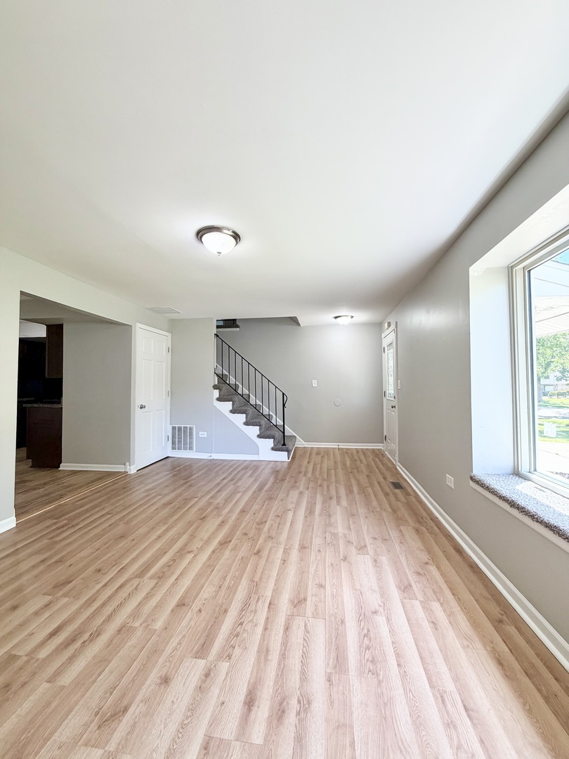 534 CIRCLE Drive, University Park, IL 60484