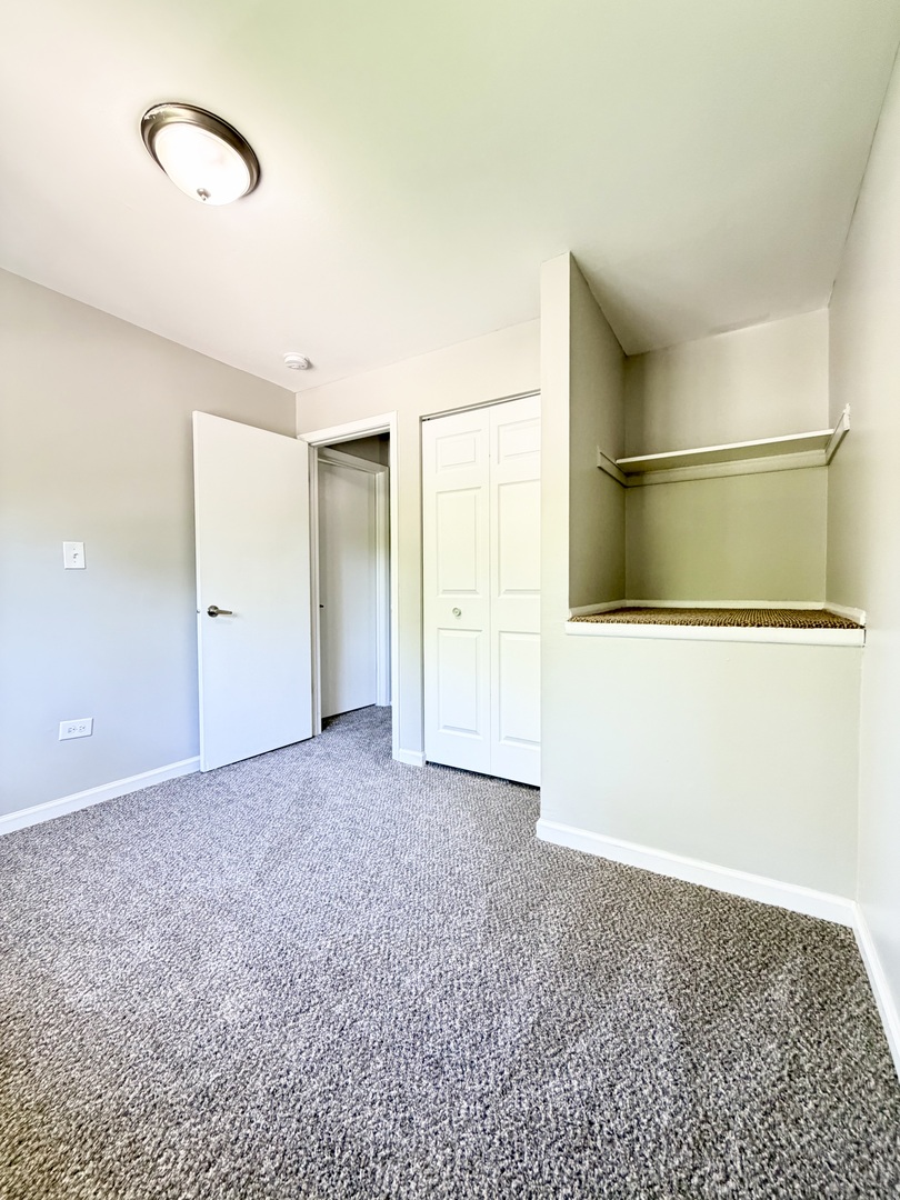 534 CIRCLE Drive, University Park, IL 60484