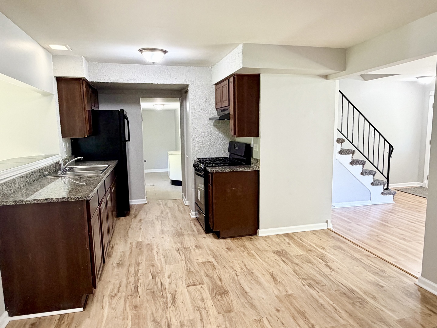 534 CIRCLE Drive, University Park, IL 60484