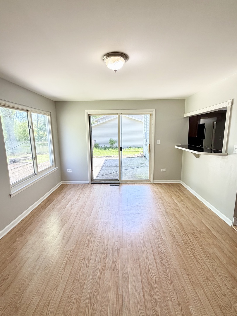 534 CIRCLE Drive, University Park, IL 60484