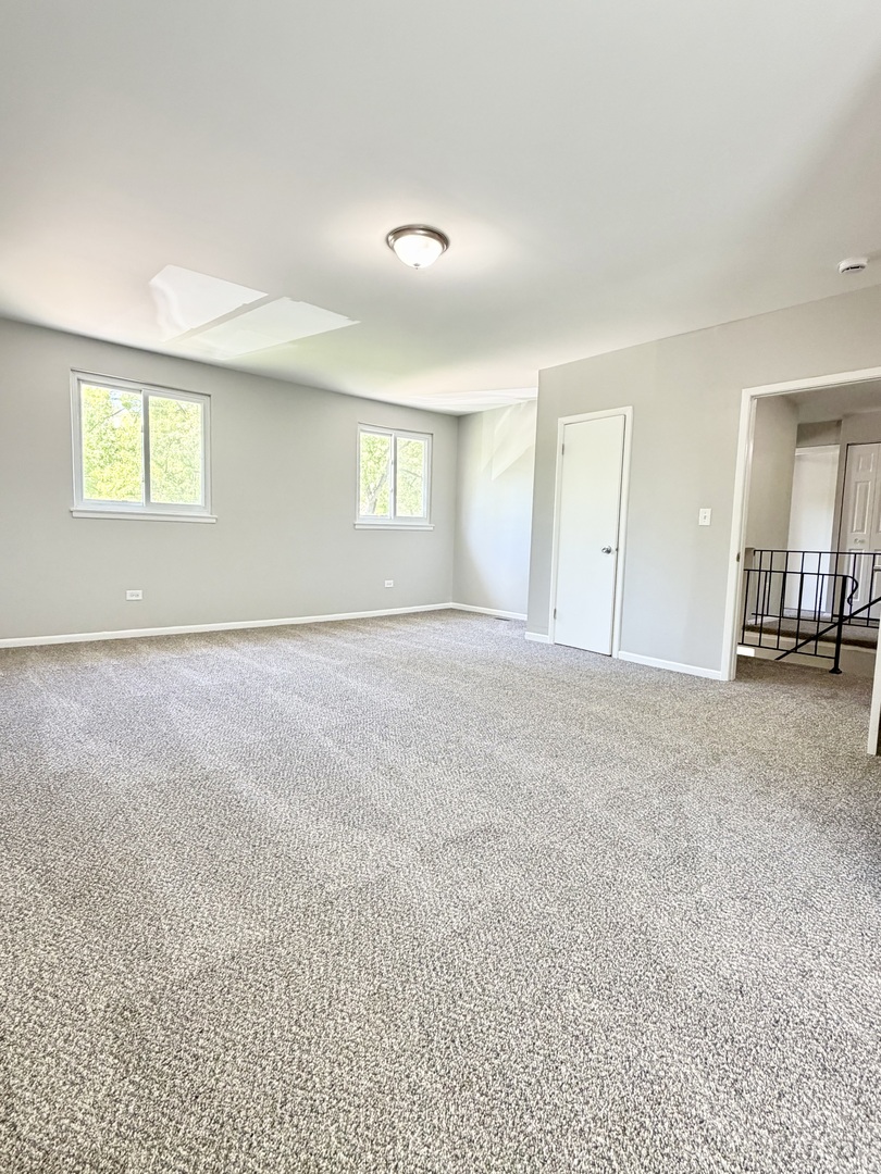 534 CIRCLE Drive, University Park, IL 60484