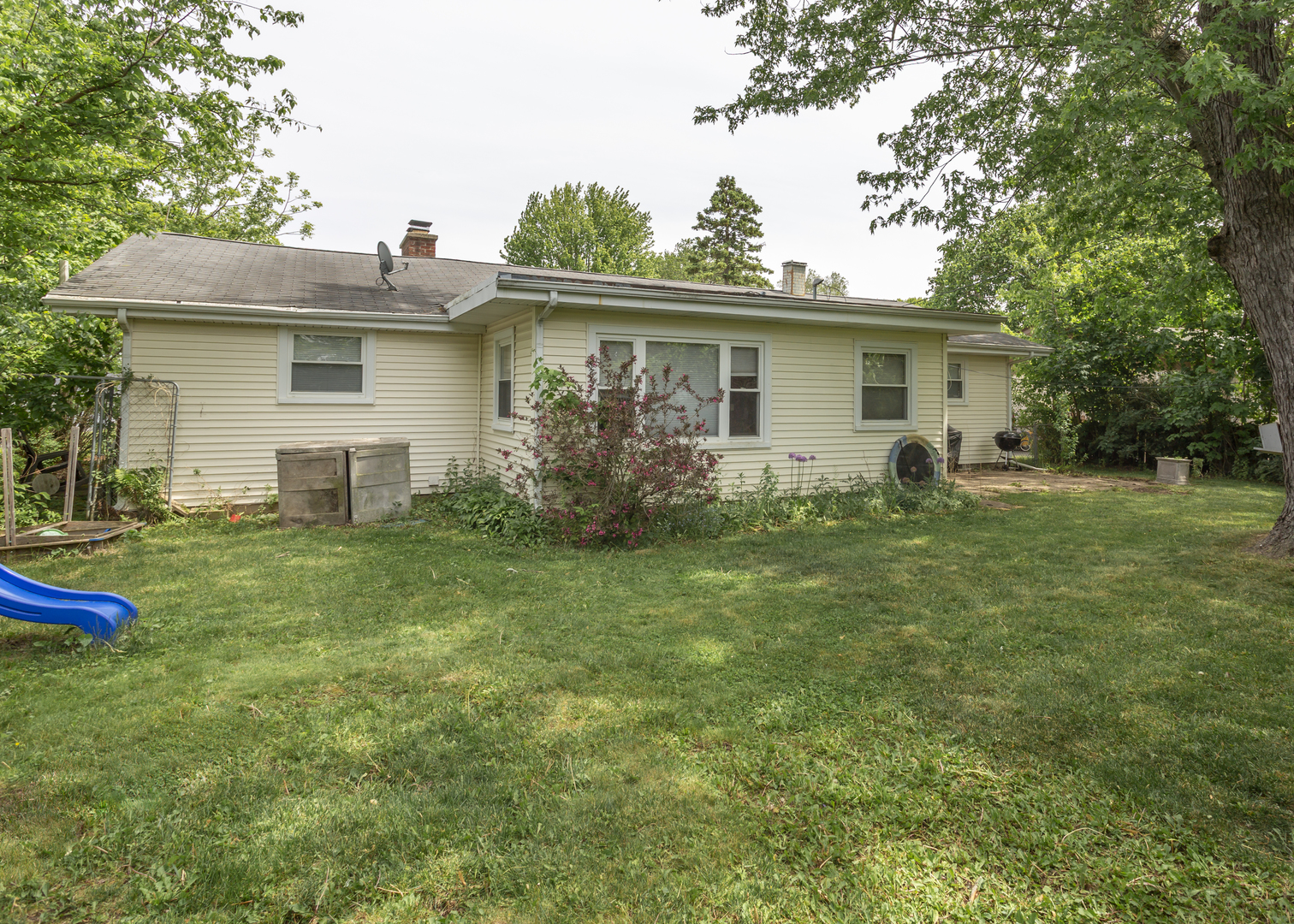 382 Keith Avenue, Crystal Lake, IL 60014