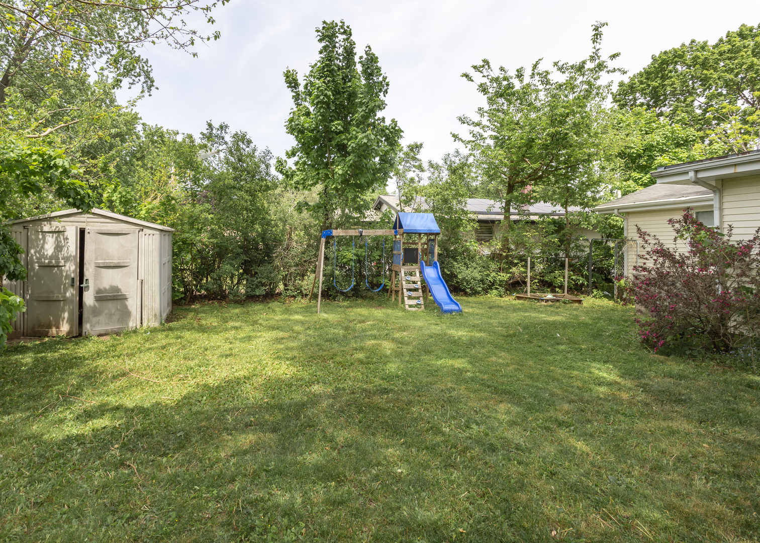 382 Keith Avenue, Crystal Lake, IL 60014
