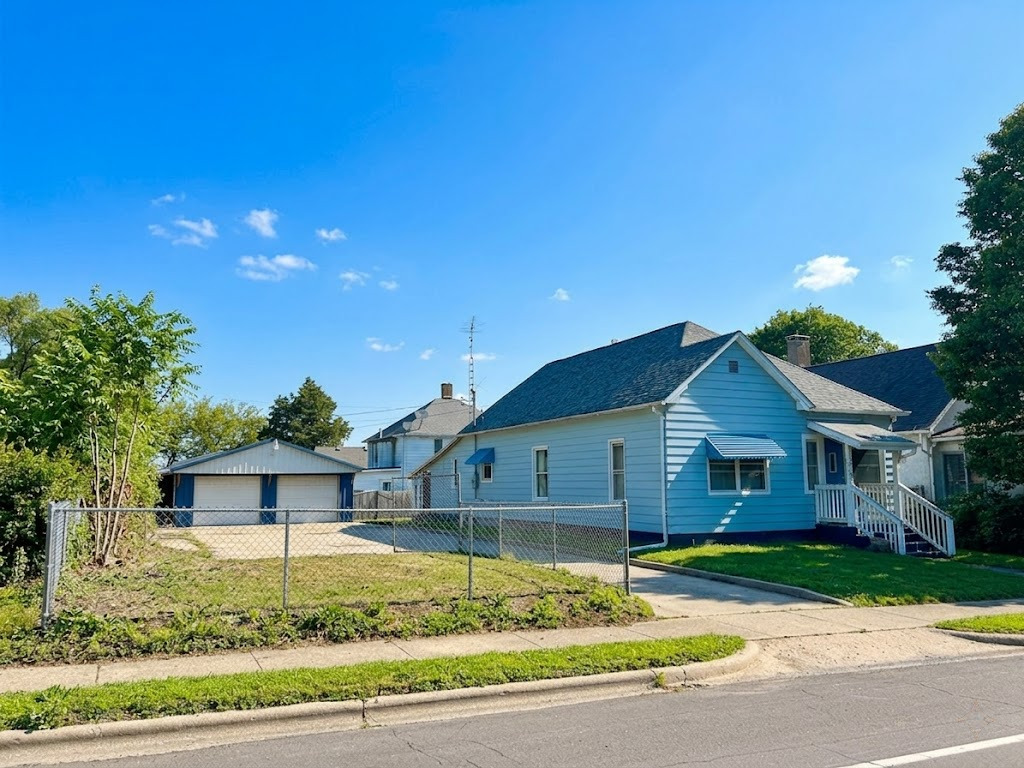 613 South Street, Danville, IL 61832