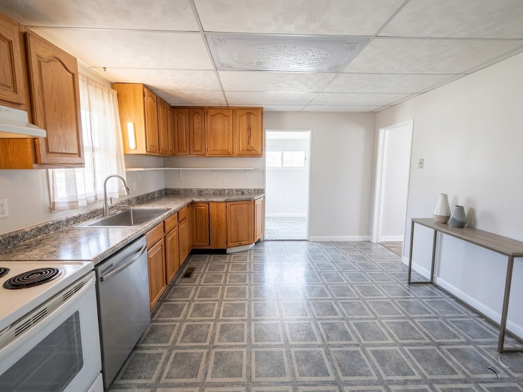 613 South Street, Danville, IL 61832