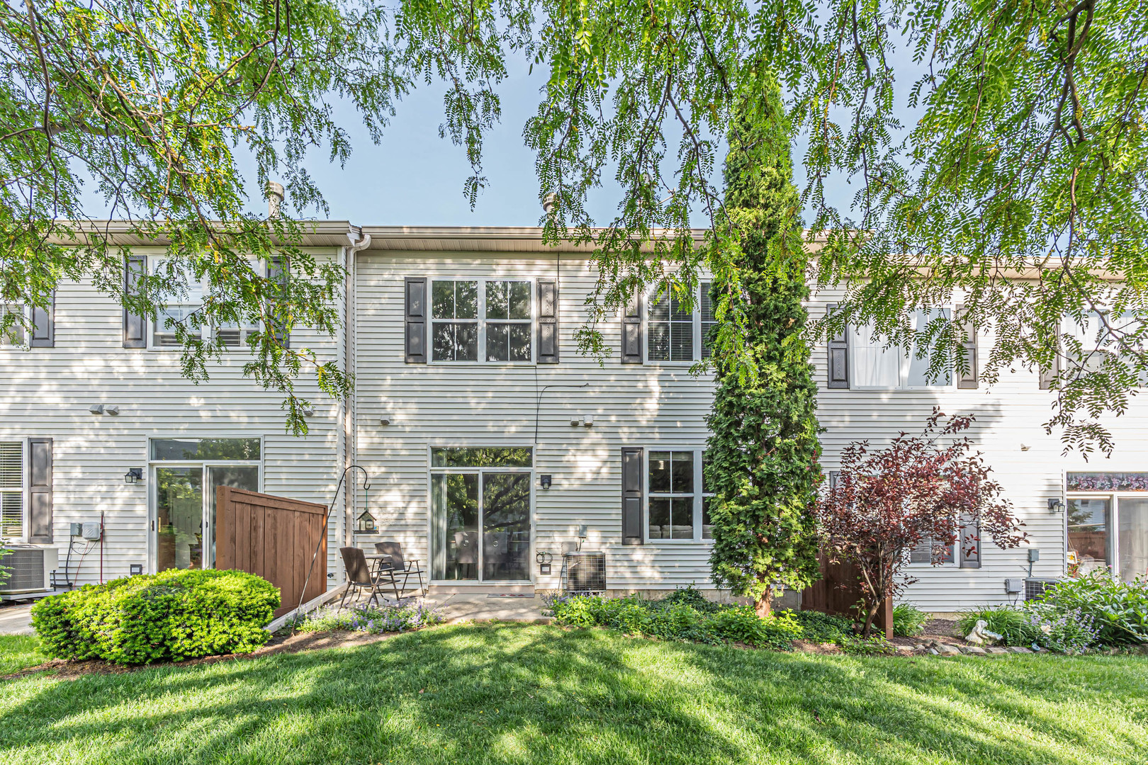 517 Heritage Court #517, St. Charles, IL 60175