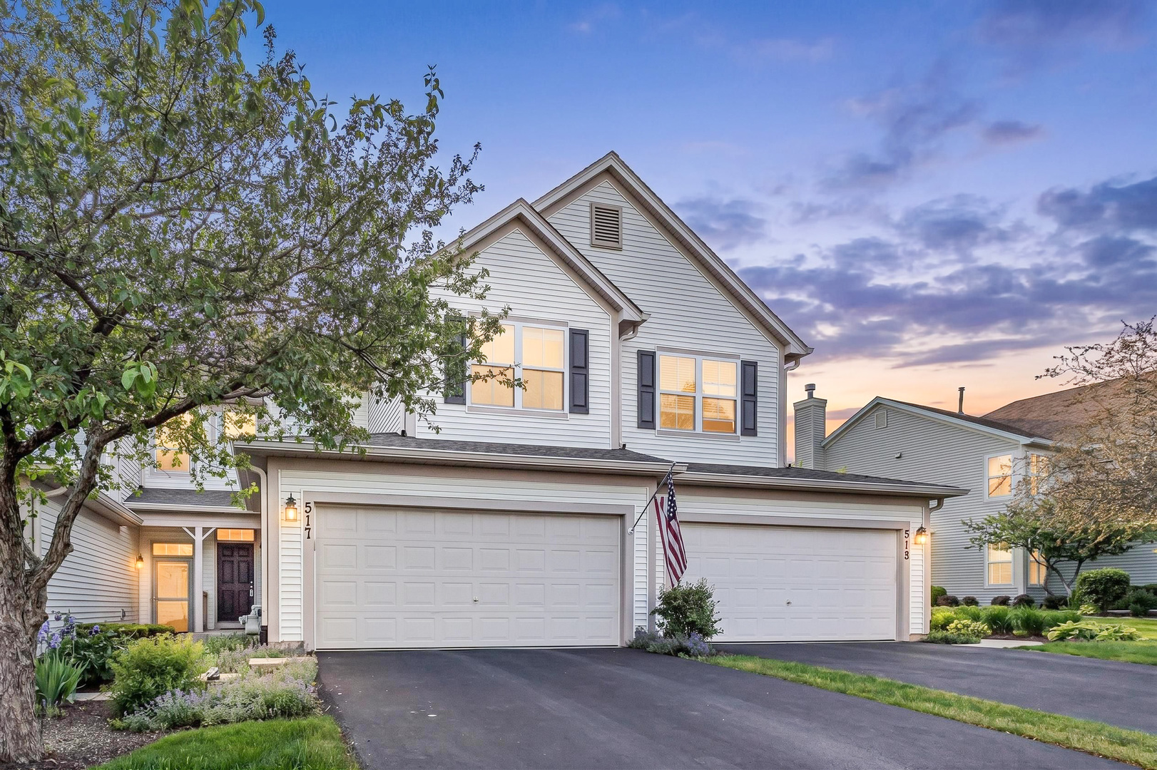 517 Heritage Court #517, St. Charles, IL 60175