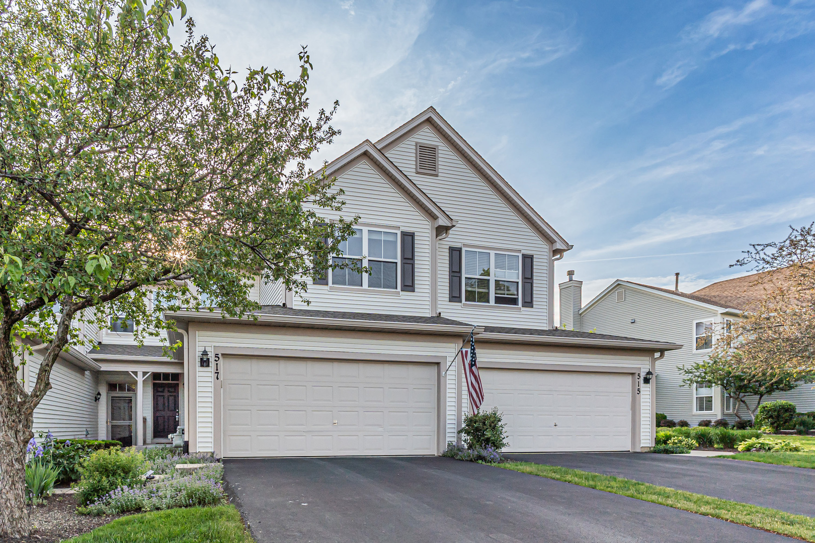517 Heritage Court #517, St. Charles, IL 60175