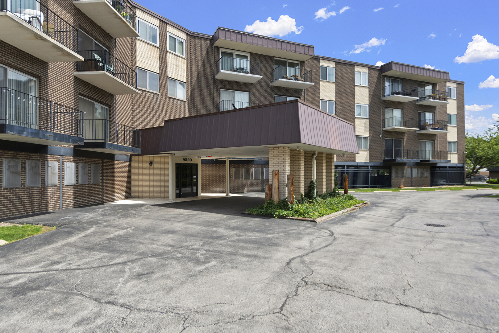 9820 S Pulaski Road #203, Oak Lawn, IL 60453