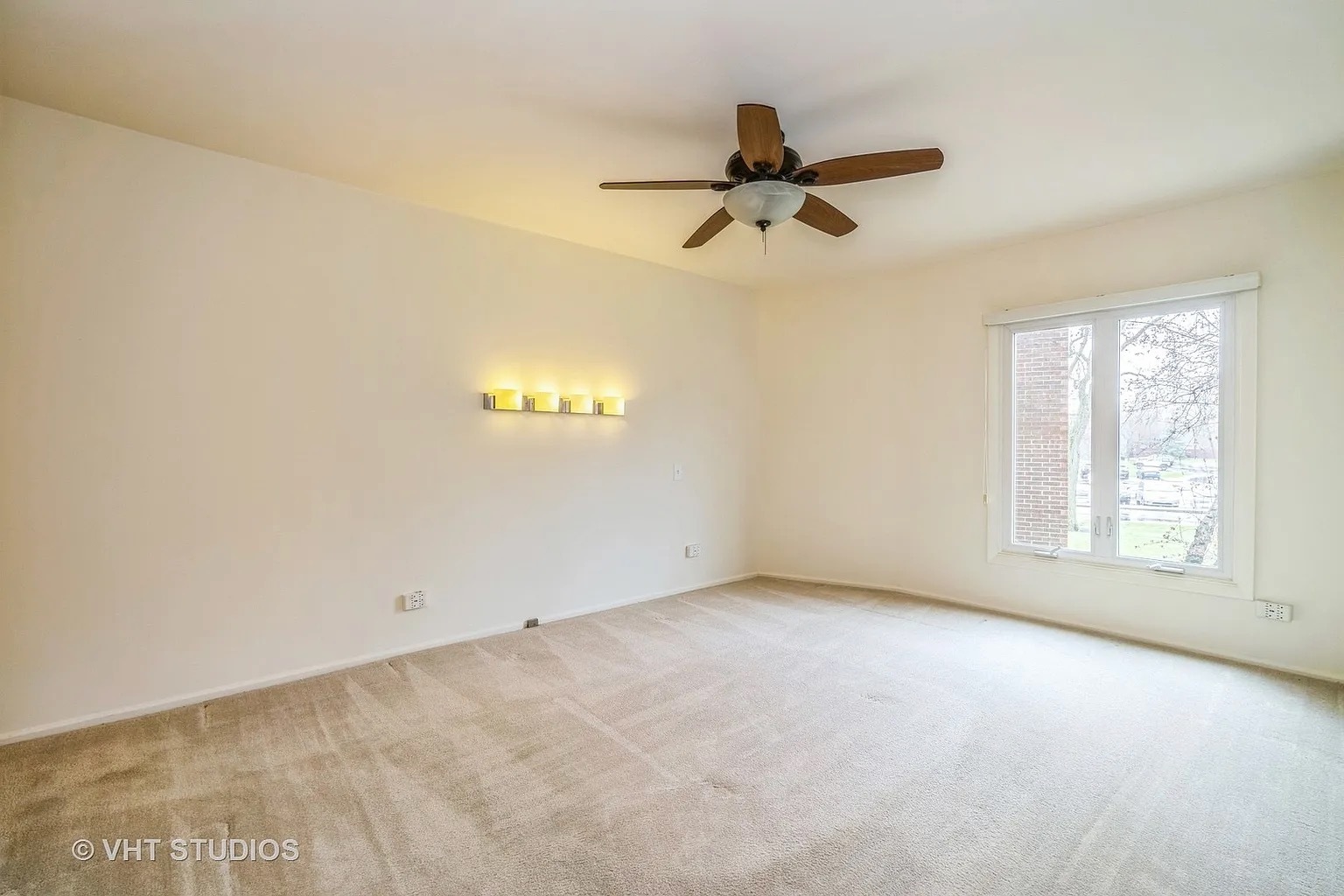 1450 Sandpebble Drive #227, Wheeling, IL 60090