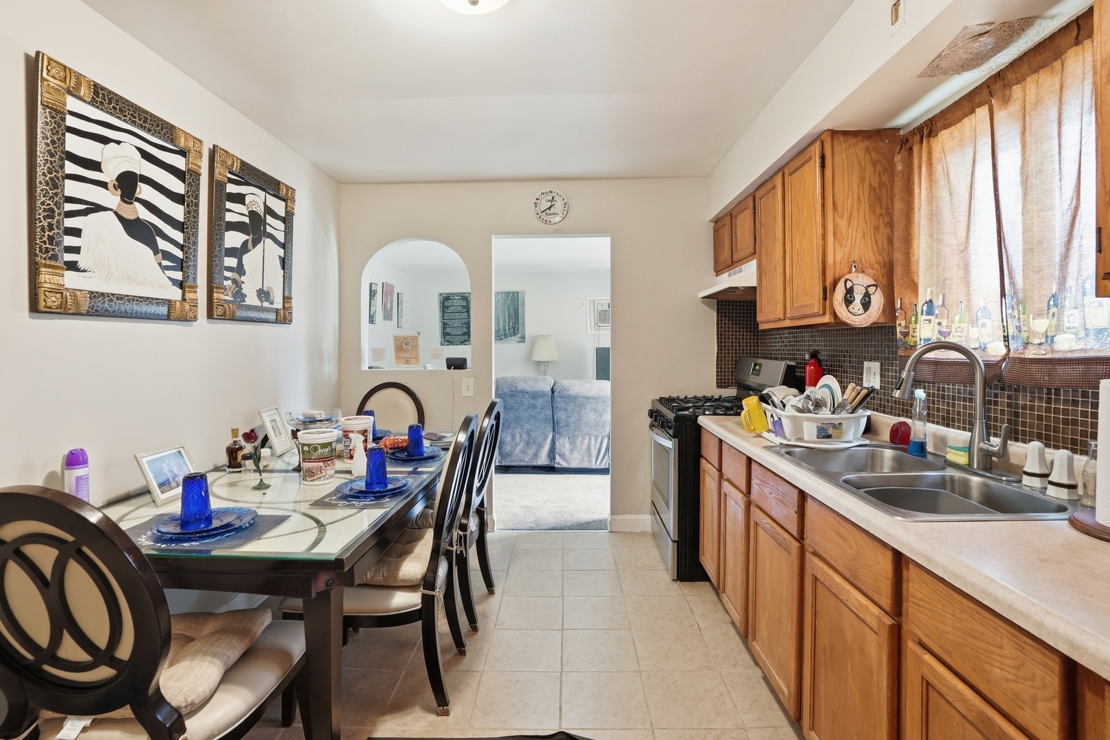808 Mackinaw Avenue, Calumet City, IL 60409