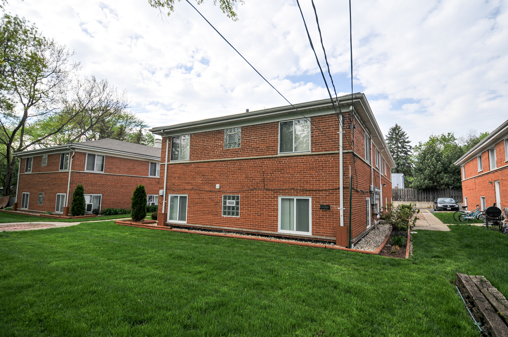 32 N Main Street #1S, Glen Ellyn, IL 60137