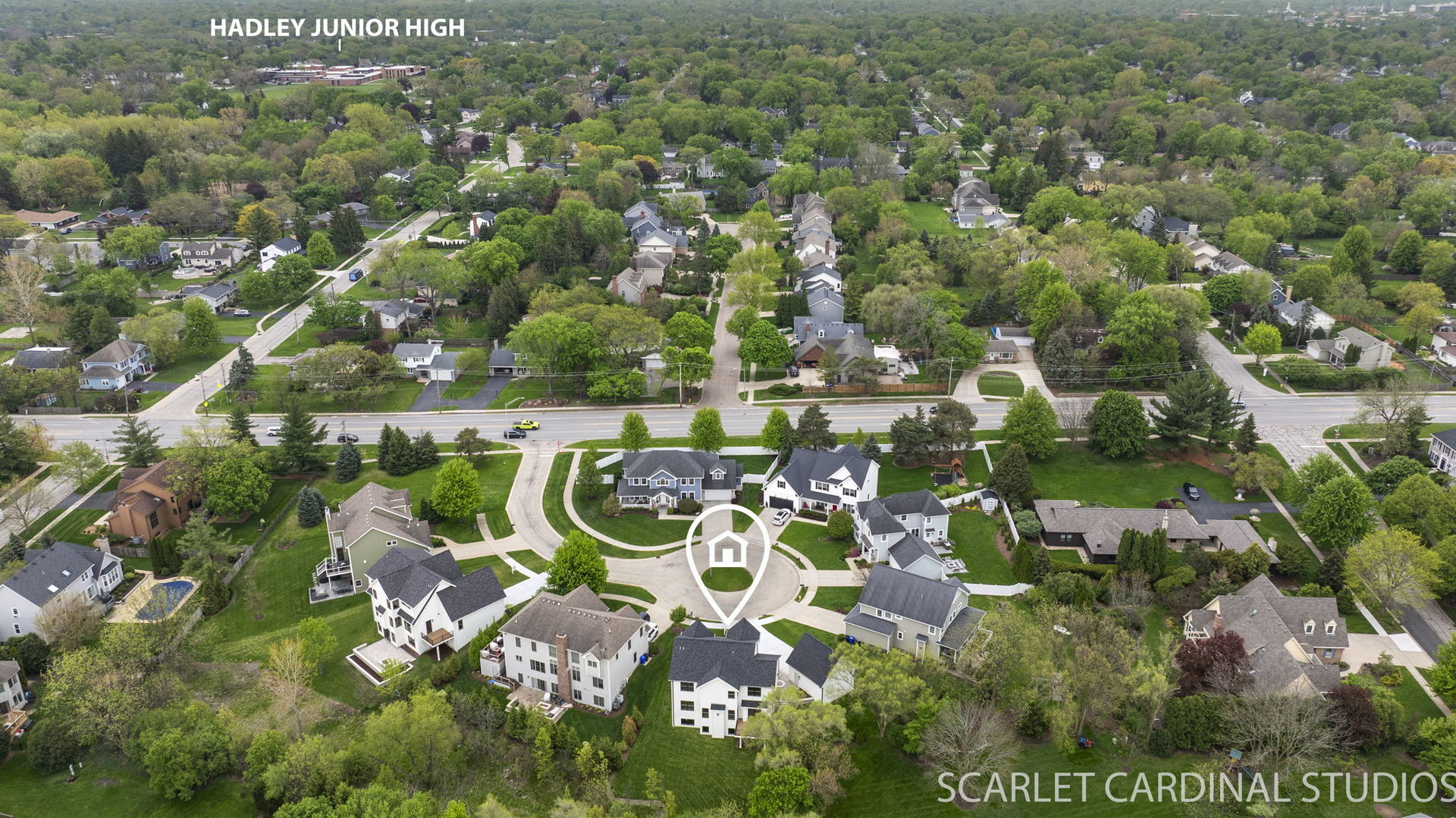 835 Avon Court, Glen Ellyn, IL 60137