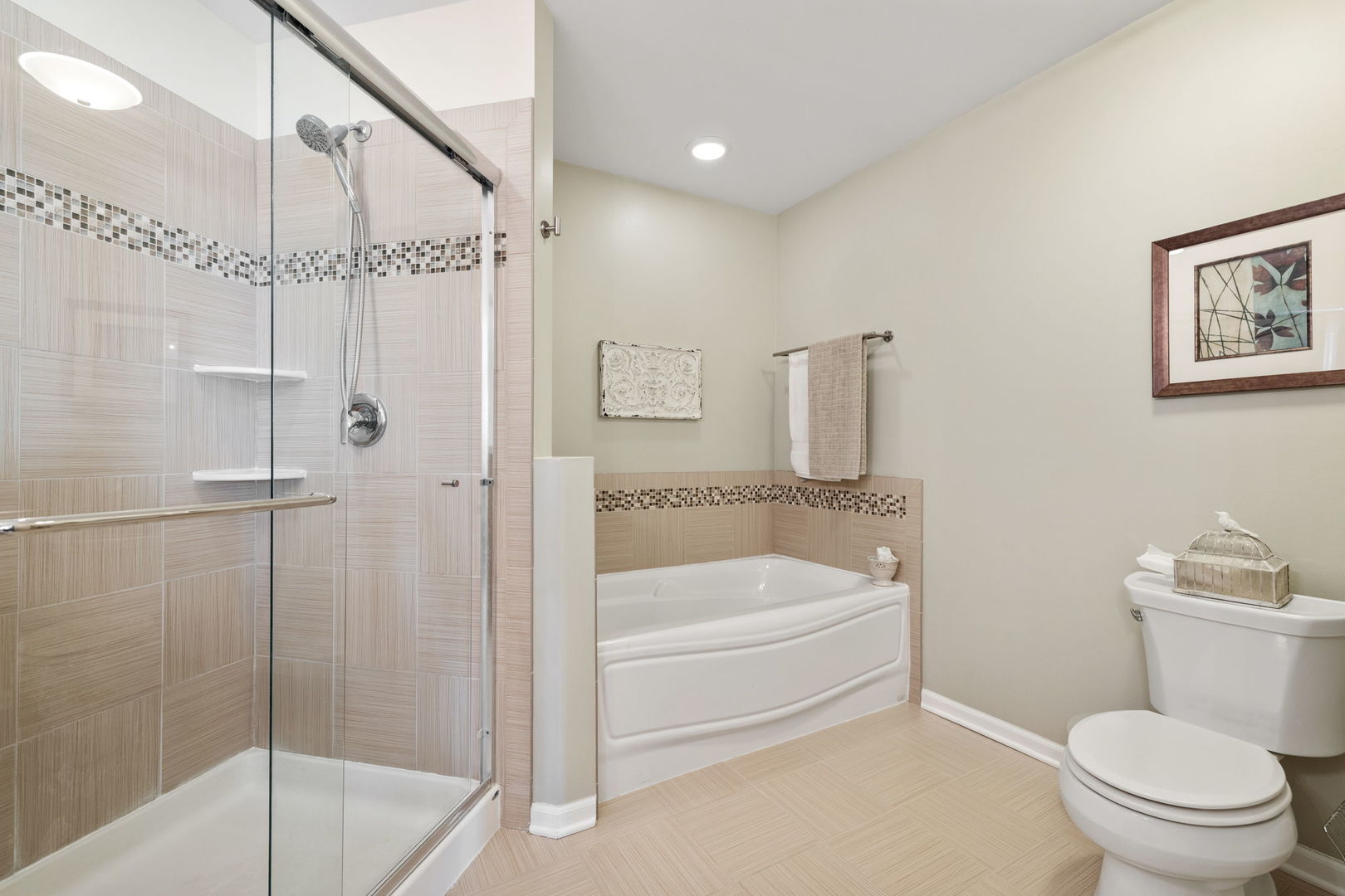 10592 W 154th Place, Orland Park, IL 60462