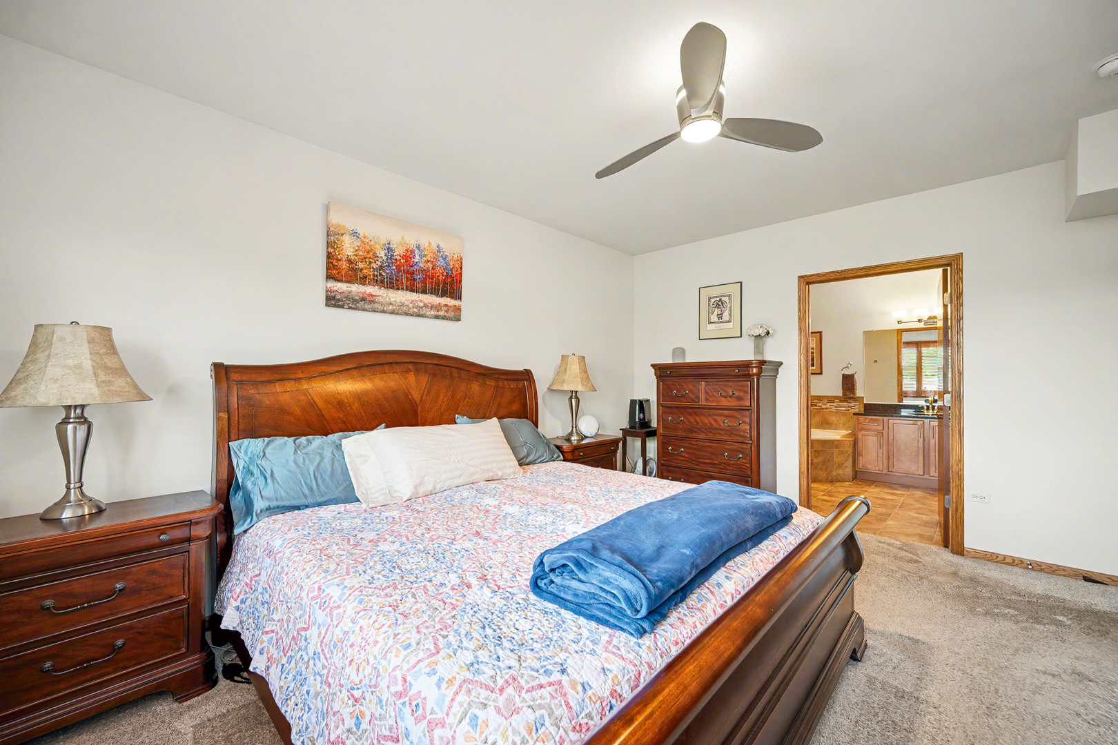 8505 Woodward Avenue #403, Woodridge, IL 60517