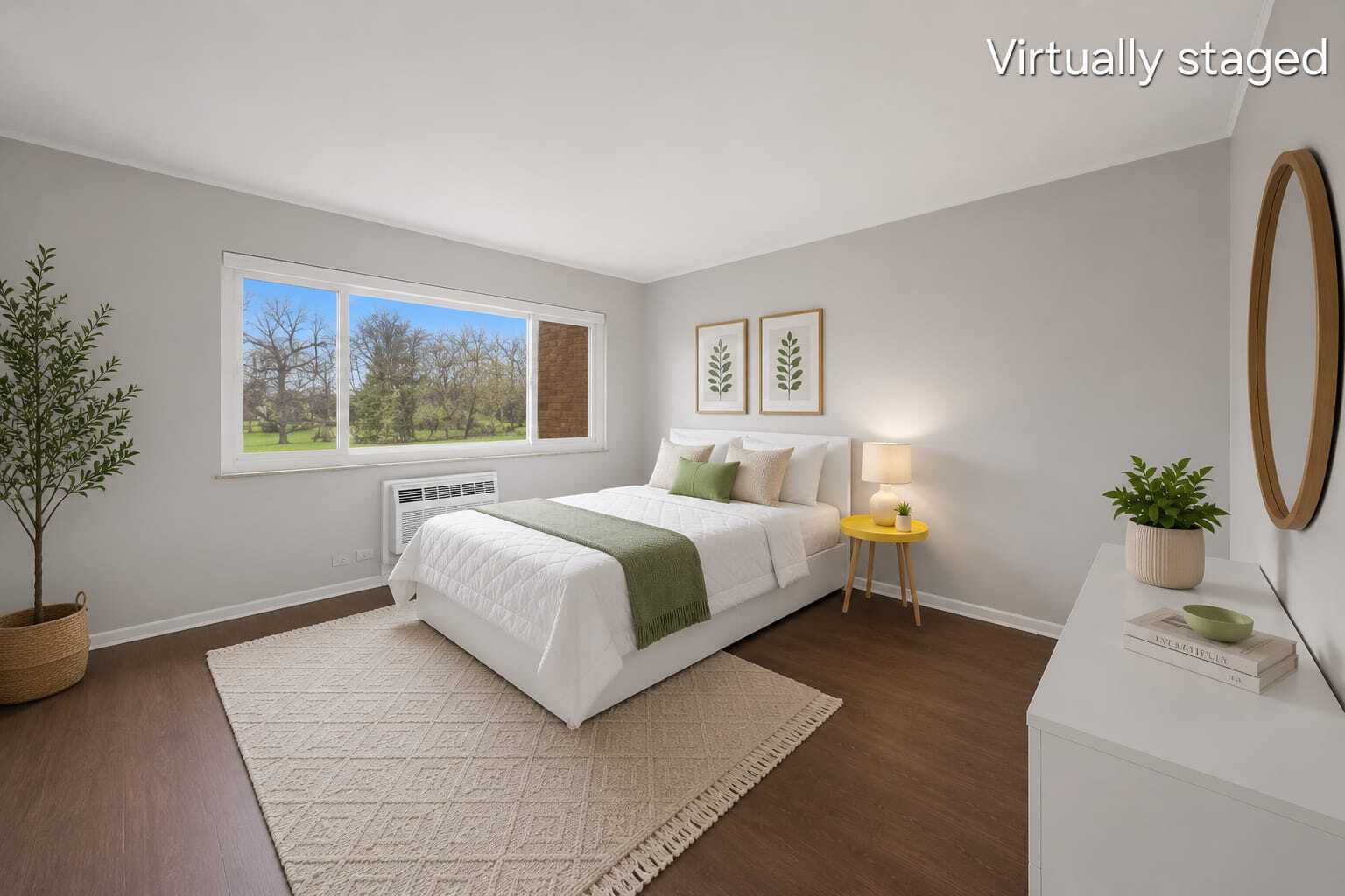 300 Claymoor Road #2E, Hinsdale, IL 60521