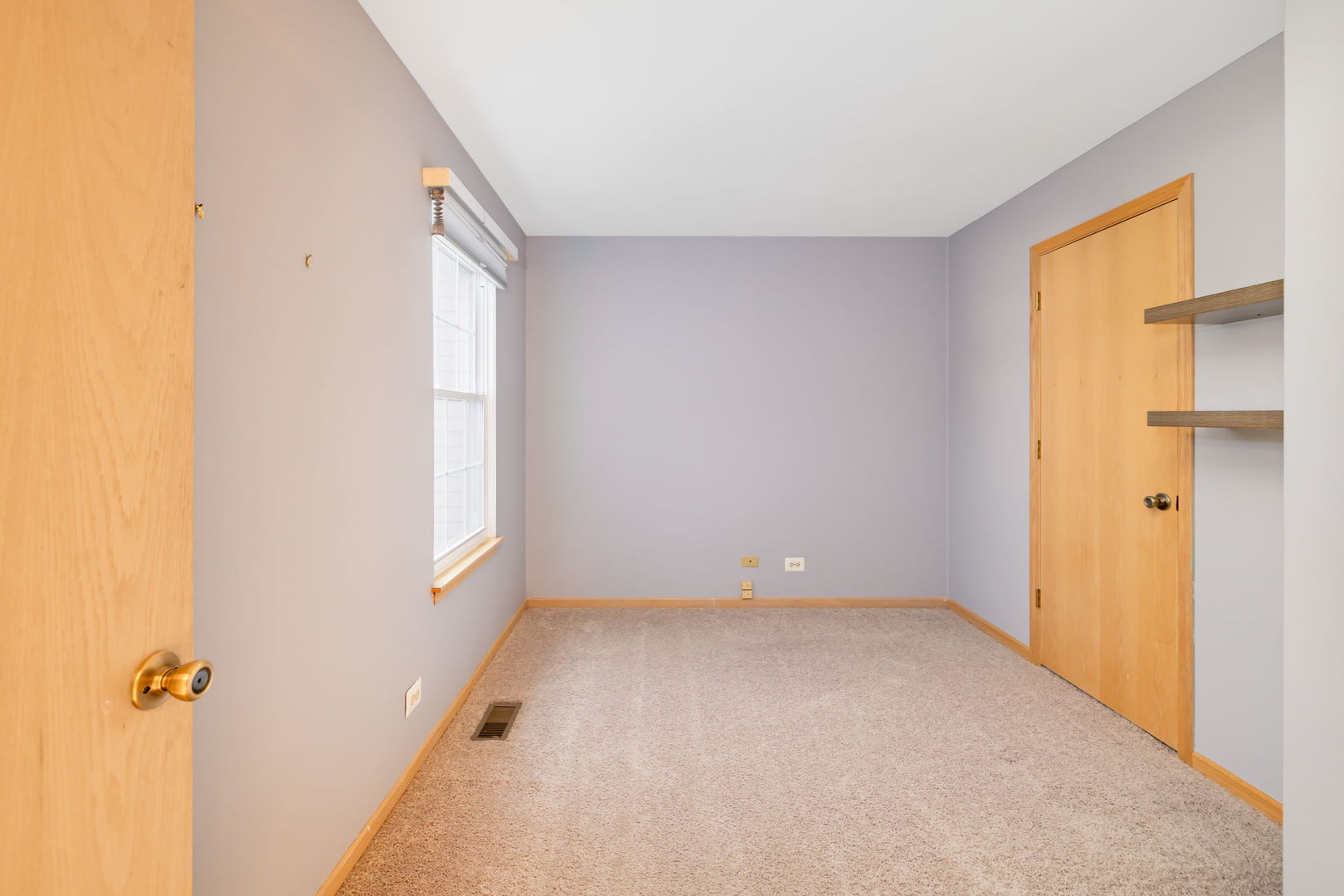104 Thistle Court, Schaumburg, IL 60194