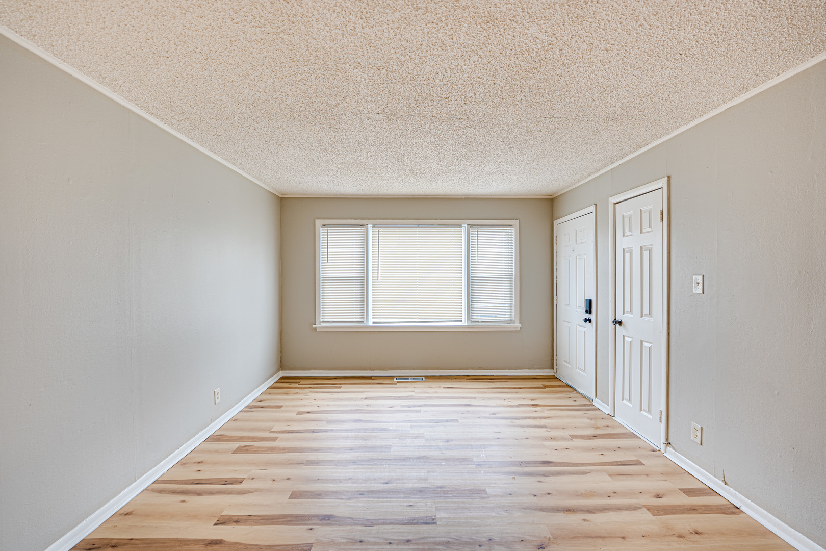 1015 N Broadway Street #D, Joliet, IL 60435