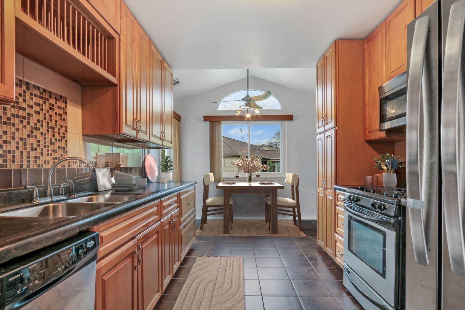 1395 Stratford Drive, Gurnee, IL 60031