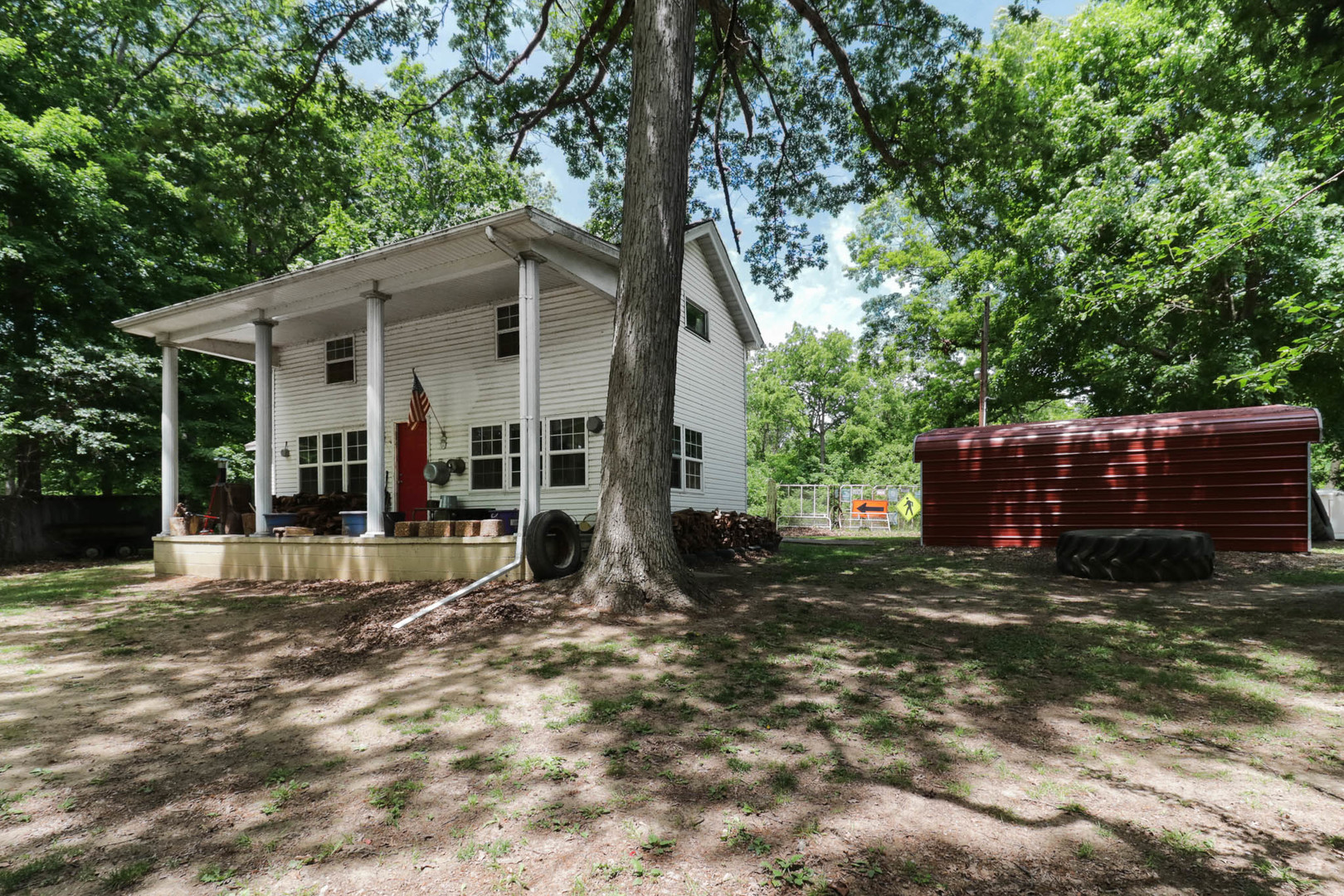 28560 E 850 North Road, Ellsworth, IL 61737