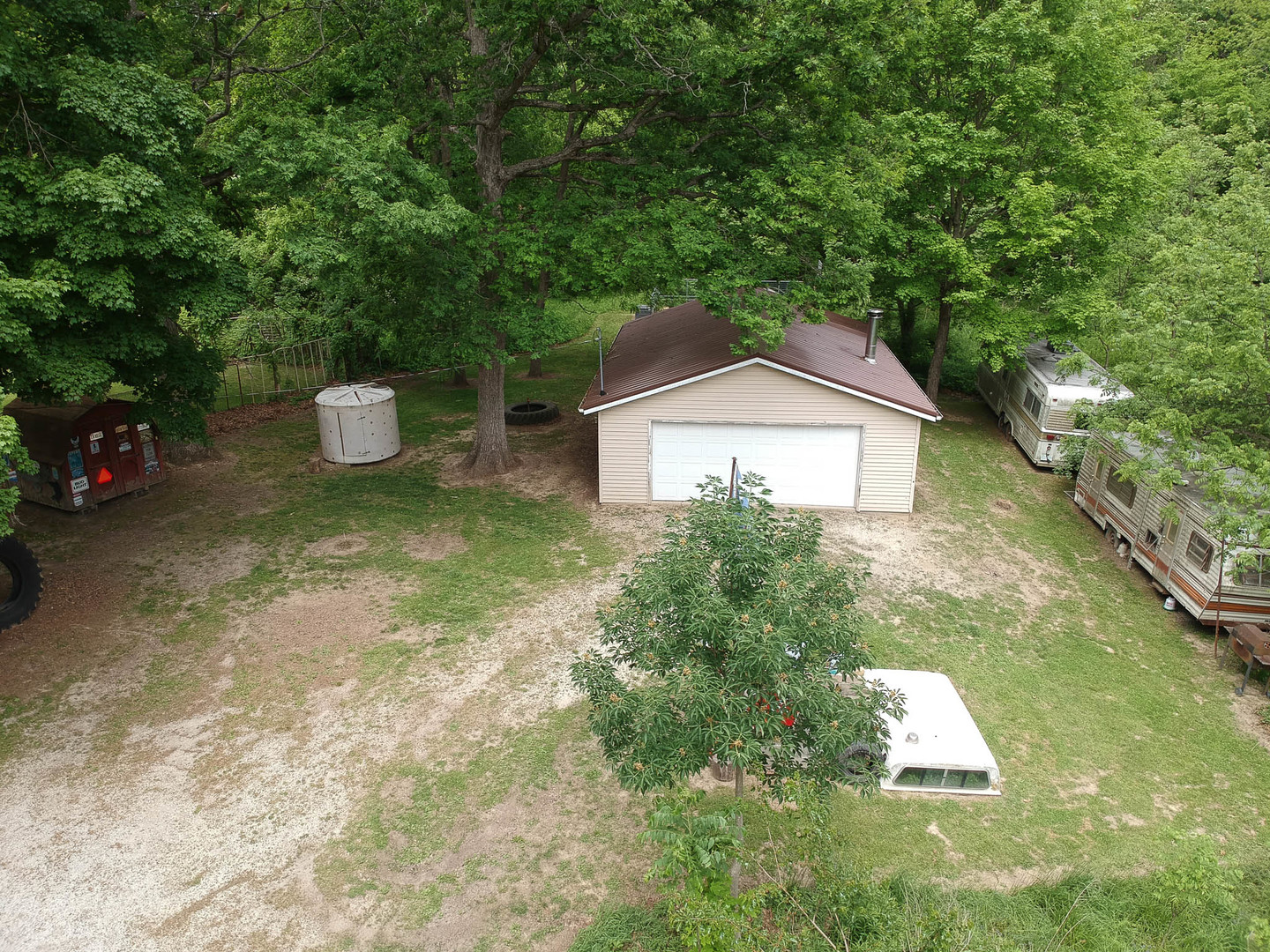 28560 E 850 North Road, Ellsworth, IL 61737
