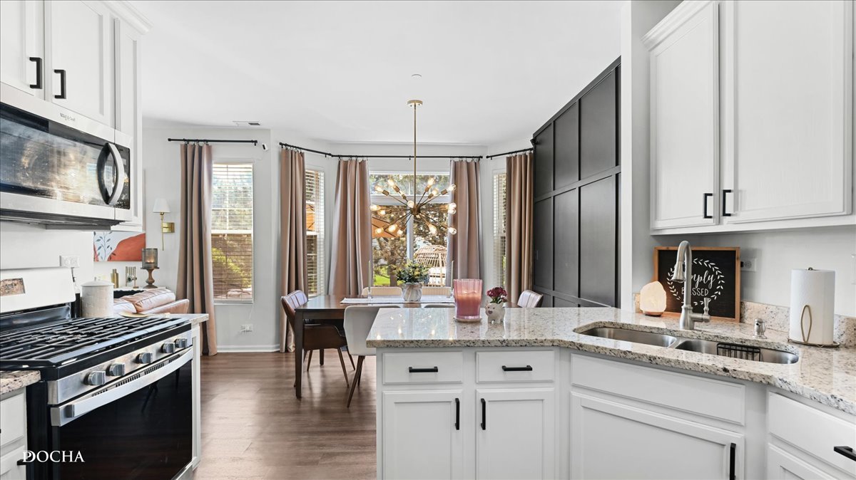 206 BARRETT Drive #A, Yorkville, IL 60560